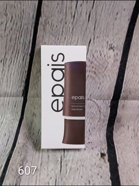 Deep Brown Natural Hair Color - Women